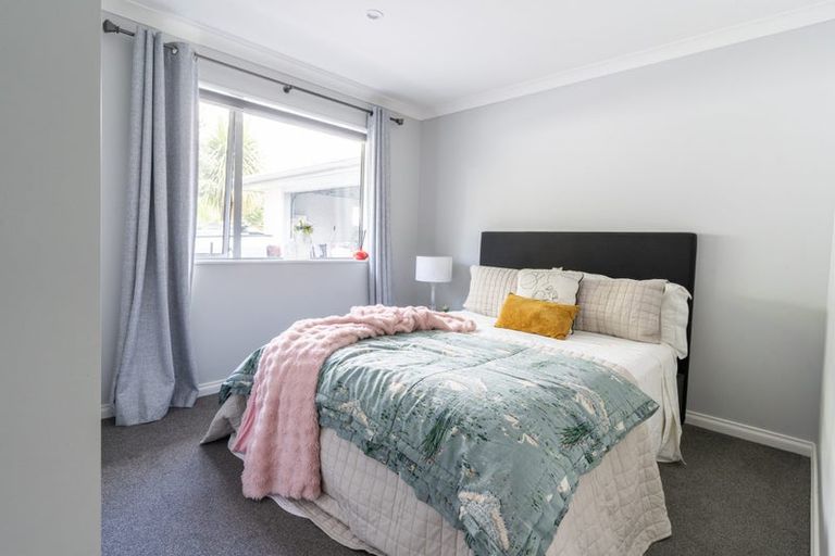 Photo of property in 88b Mazengarb Road, Paraparaumu Beach, Paraparaumu, 5032