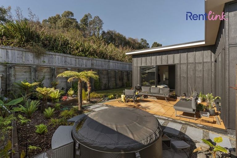 Photo of property in 39 Pakanga Grove, Pyes Pa, Tauranga, 3112