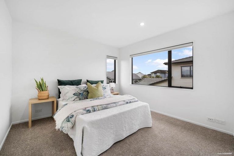 Photo of property in 11 Kuhanui Drive, Karaka, Papakura, 2113