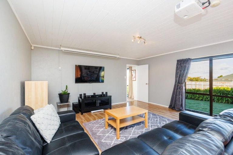 Photo of property in 32 Pirinoa Street, Feilding, 4702