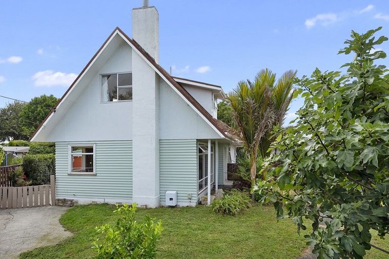 Photo of property in 54 Pulham Crescent, Queenwood, Hamilton, 3210