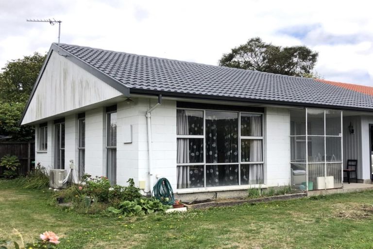 Photo of property in 1/49b Withells Road, Avonhead, Christchurch, 8042