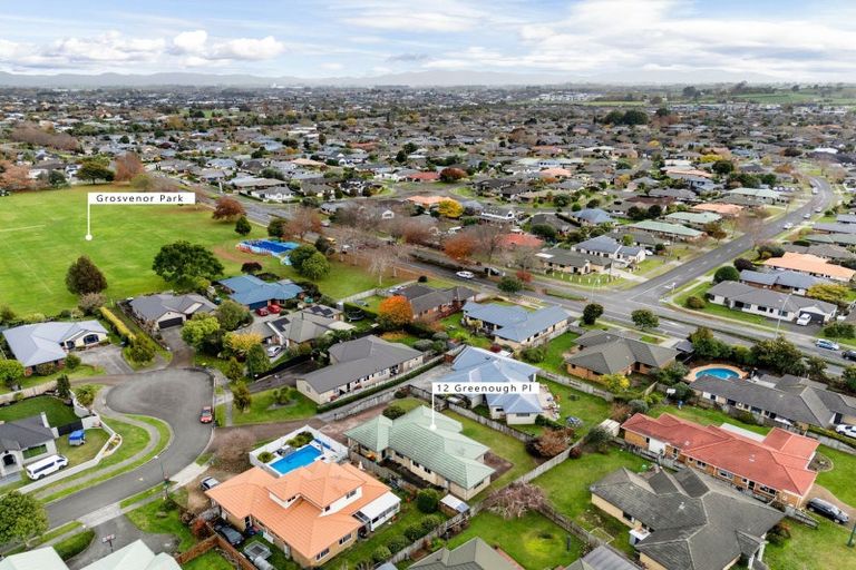 Photo of property in 12 Greenough Place, Rototuna, Hamilton, 3210