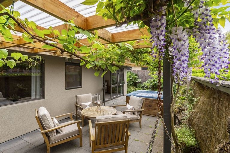 Photo of property in 23 Heaphy Place, Pukehangi, Rotorua, 3015