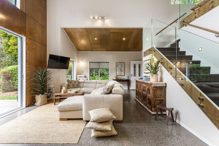 Photo of property in 72 Reid Road, Glenbrook, Waiuku, 2681