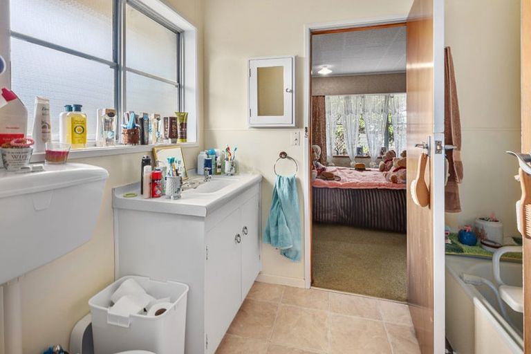 Photo of property in 6 Mckay Crescent, Dargaville, 0310