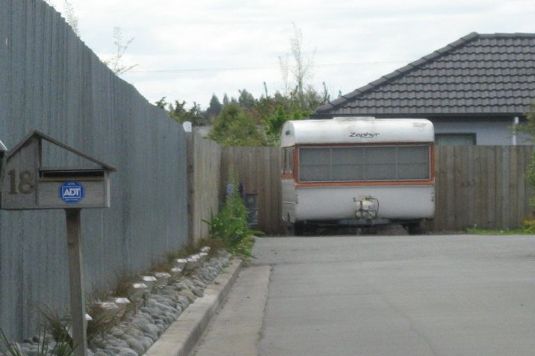 Photo of property in 18 Petries Road, Woodend, 7610