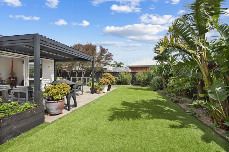 Photo of property in 14 Riverglen Road, Waipu, 0510