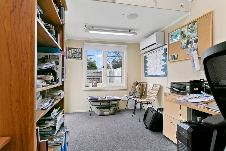 Photo of property in 145 Taylor Street, Cambridge, 3434