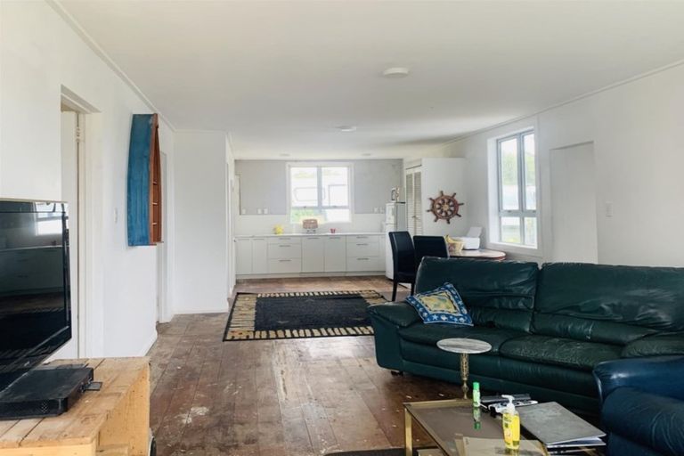 Photo of property in 26 Hickey Place, Opunake, 4616