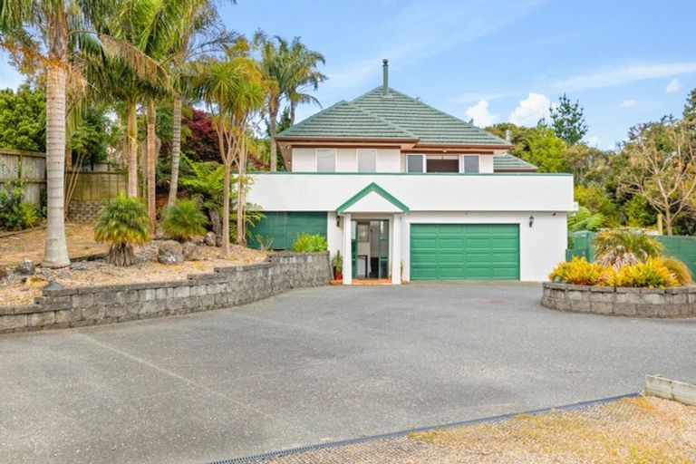 Photo of property in 133 Greenhithe Road, Greenhithe, Auckland, 0632