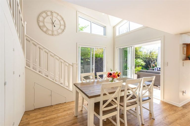 Photo of property in 43 Dryden Street, Sumner, Christchurch, 8081