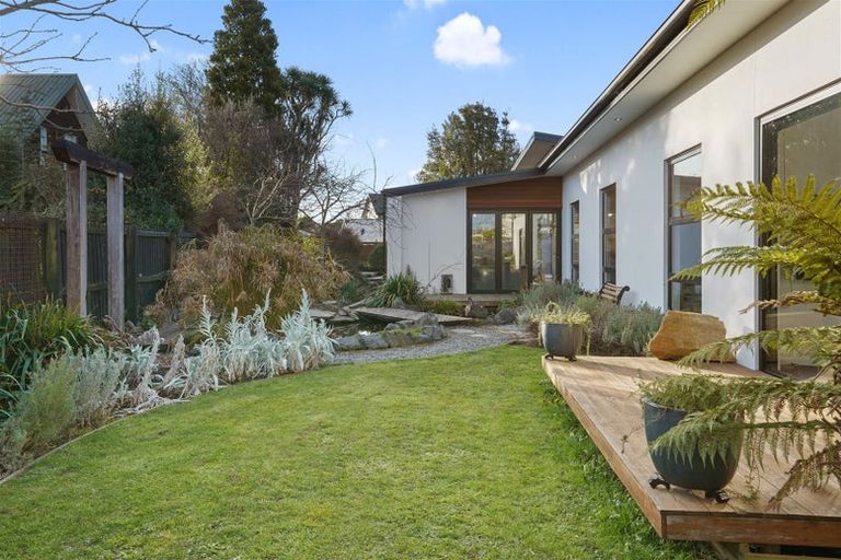 Photo of property in 17 Chislehurst Place, Bryndwr, Christchurch, 8052