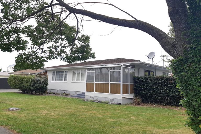 Photo of property in 184 Gloucester Street, Taradale, Napier, 4112