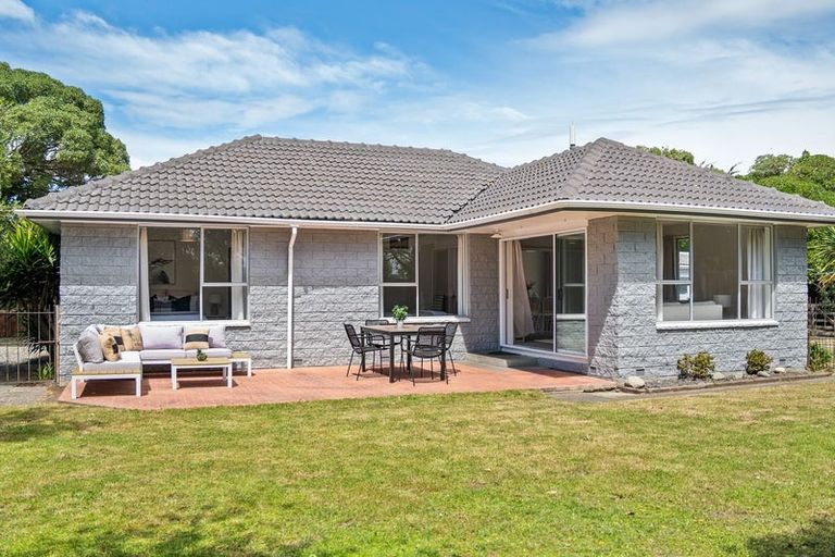 Photo of property in 110 Bridge Street, New Brighton, Christchurch, 8061