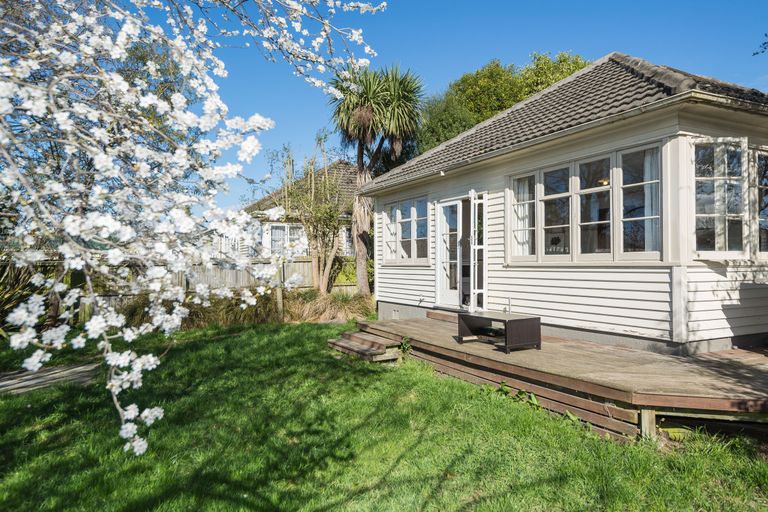 Photo of property in 40 Hoani Street, Papanui, Christchurch, 8053
