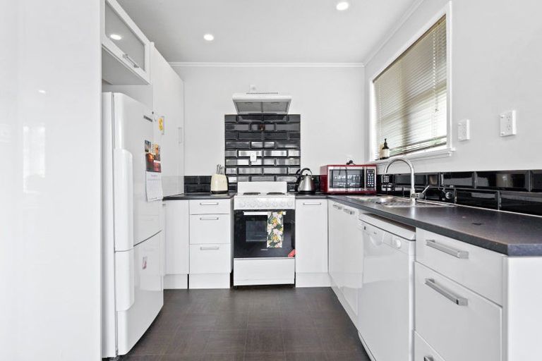 Photo of property in 80 Fairfield Road, Fairfield, Hamilton, 3214