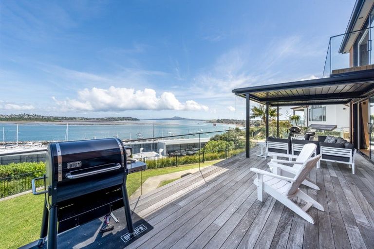 Photo of property in 47c Takutai Avenue, Half Moon Bay, Auckland, 2012