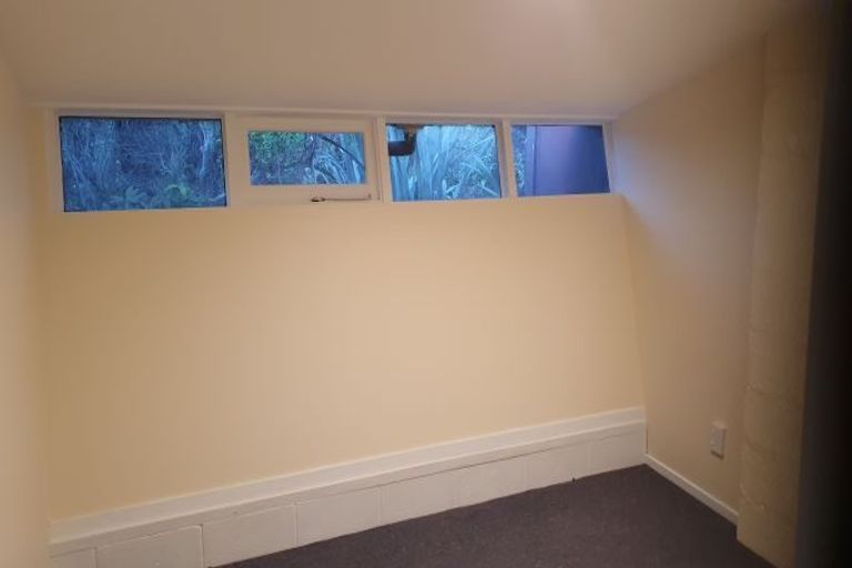 Photo of property in 21 Olivia Crescent, Tawa, Wellington, 5028