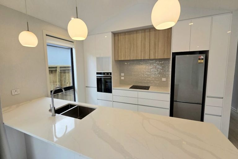 Photo of property in 62 Perendale Road, Jacks Point, 9371