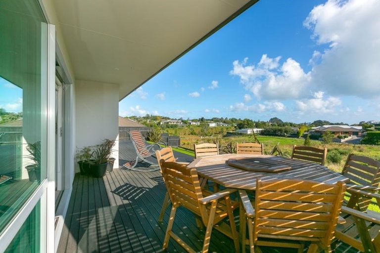 Photo of property in 44a Ainslee Street, Highlands Park, New Plymouth, 4312