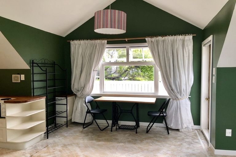 Photo of property in 49 Cashmere Road, Cashmere, Christchurch, 8022