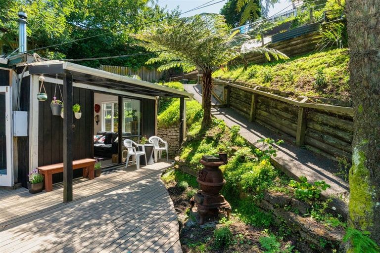 Photo of property in 56 Tilley Road, Paekakariki, 5034