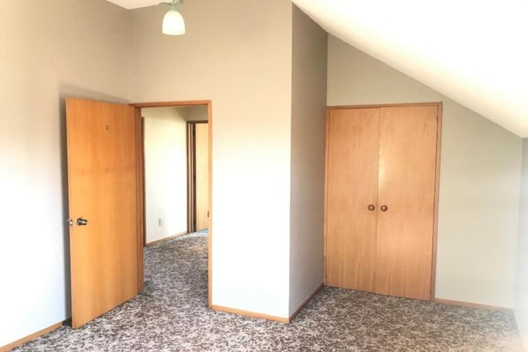 Photo of property in 19 Wadeley Road, Ilam, Christchurch, 8041