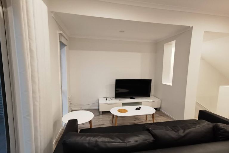 Photo of property in 2/218 Green Lane West, Epsom, Auckland, 1051