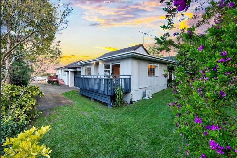 Photo of property in 2/7 Putney Place, Ranui, Auckland, 0612