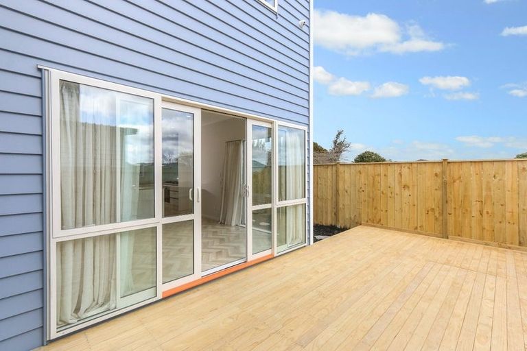 Photo of property in 2 Kokowai Parade, Hobsonville, Auckland, 0616
