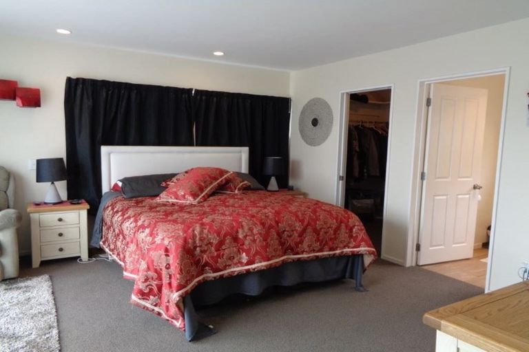 Photo of property in 4 Bluff Street, Coalgate, 7673