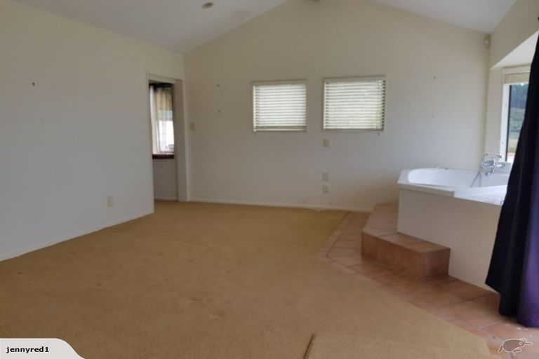 Photo of property in 632 Kellys Bay Road, Pouto, Te Kopuru, 0391