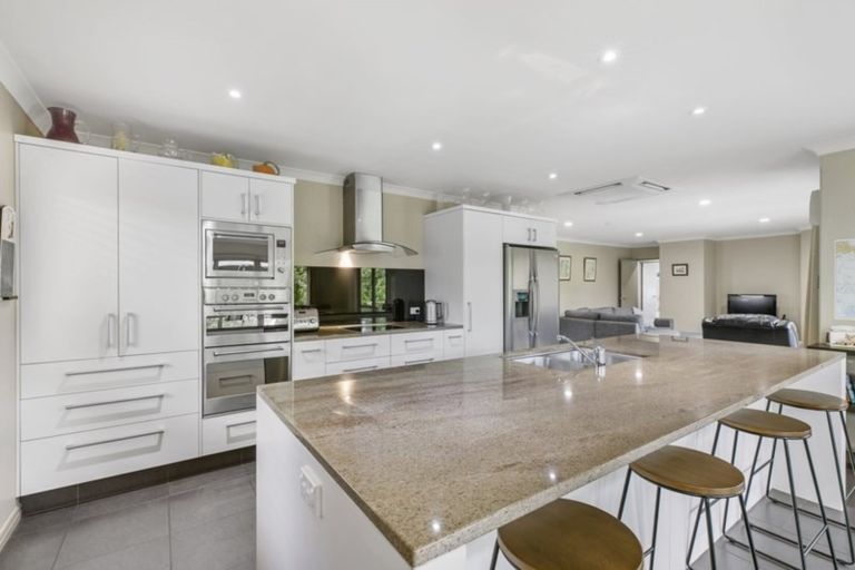 Photo of property in 41 Cotswold Place, Ohauiti, Tauranga, 3112