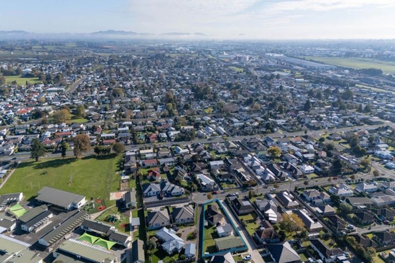 Photo of property in 21 Norman Street, Nawton, Hamilton, 3200