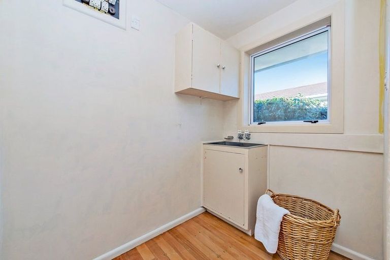 Photo of property in 64 Carruthers Street, Ilam, Christchurch, 8041
