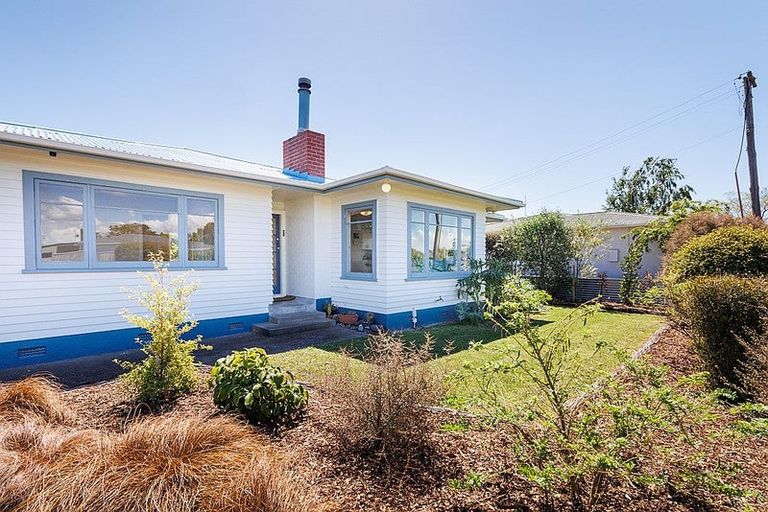 Photo of property in 32 Kingston Street, Awapuni, Palmerston North, 4412