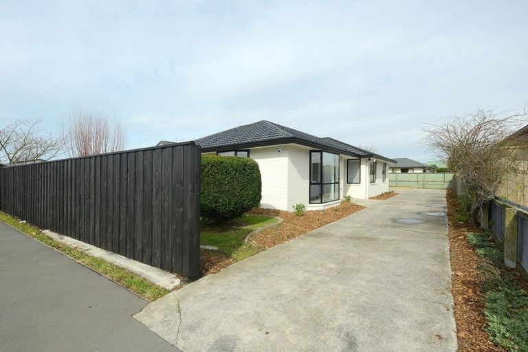 Photo of property in 162 Travis Road, New Brighton, Christchurch, 8083