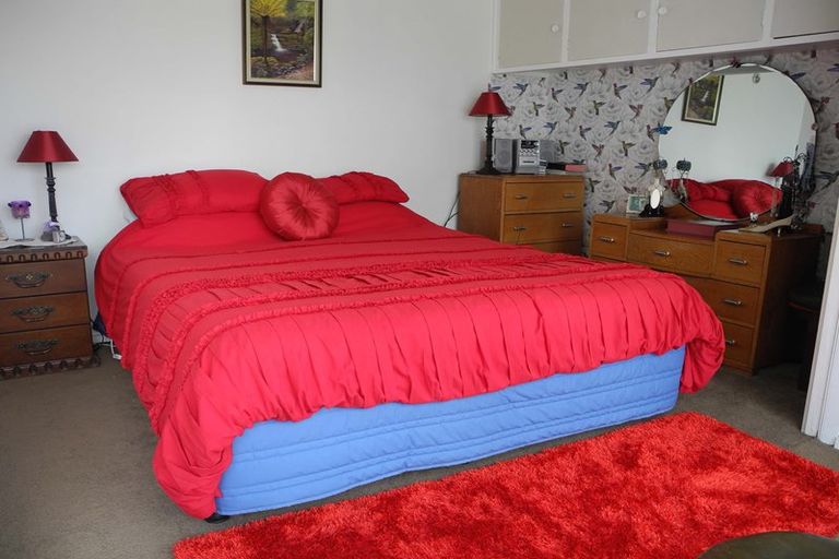 Photo of property in 17 Rugby Street, Waimate, 7924