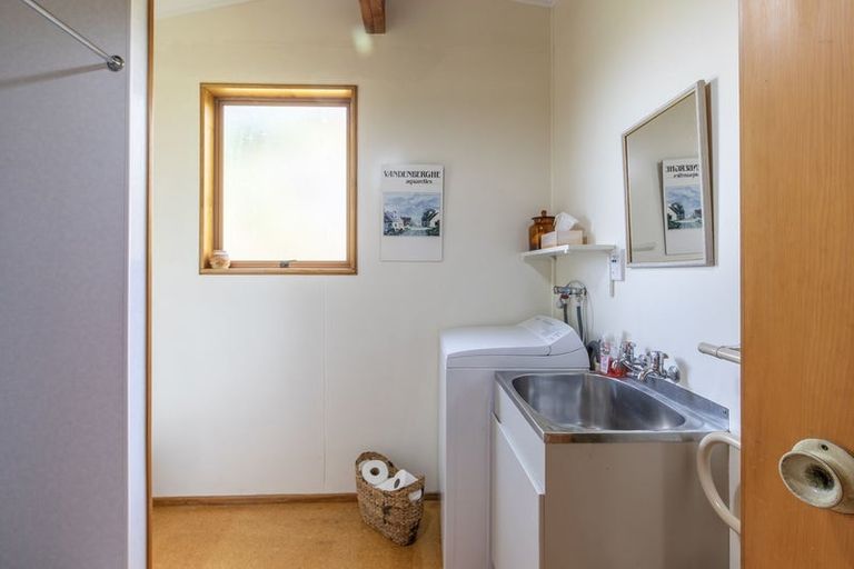 Photo of property in 33 Hauraki Terrace, Pukawa Bay, Turangi, 3381