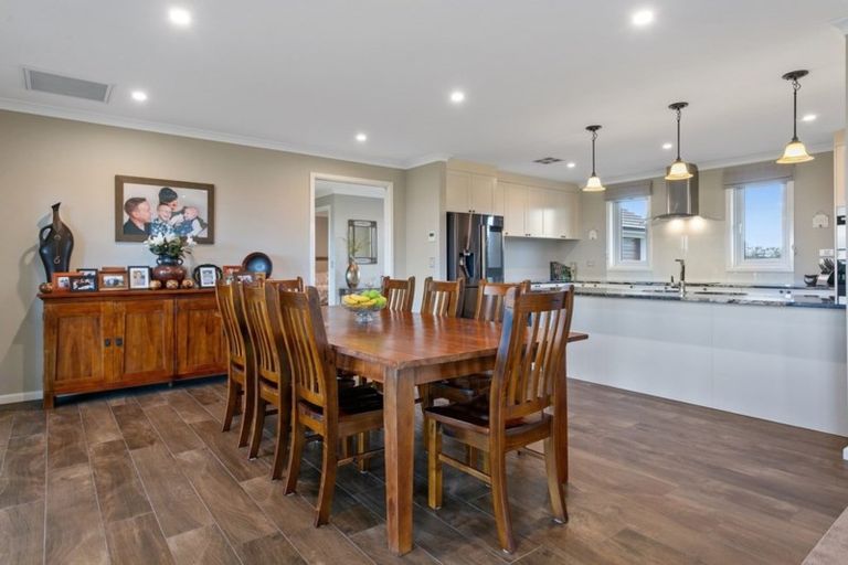 Photo of property in 44 Seachange Drive, Leamington, Cambridge, 3432