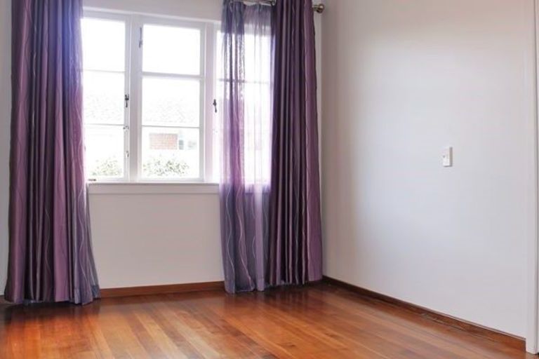 Photo of property in 6 Lomond Street, Takapuna, Auckland, 0622