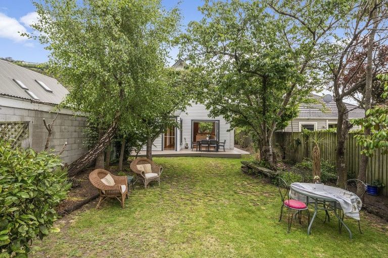 Photo of property in 27 Hardwicke Street, Sumner, Christchurch, 8081