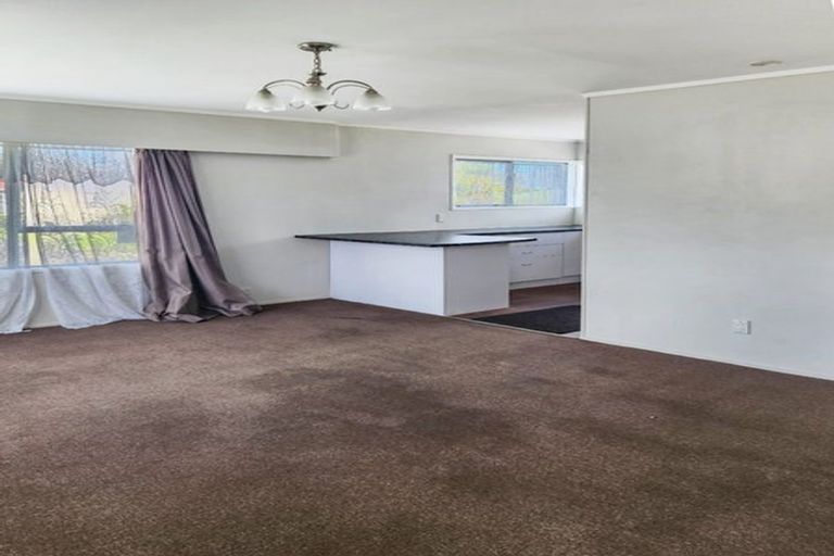 Photo of property in 1/15 Sharland Avenue, Manurewa, Auckland, 2102