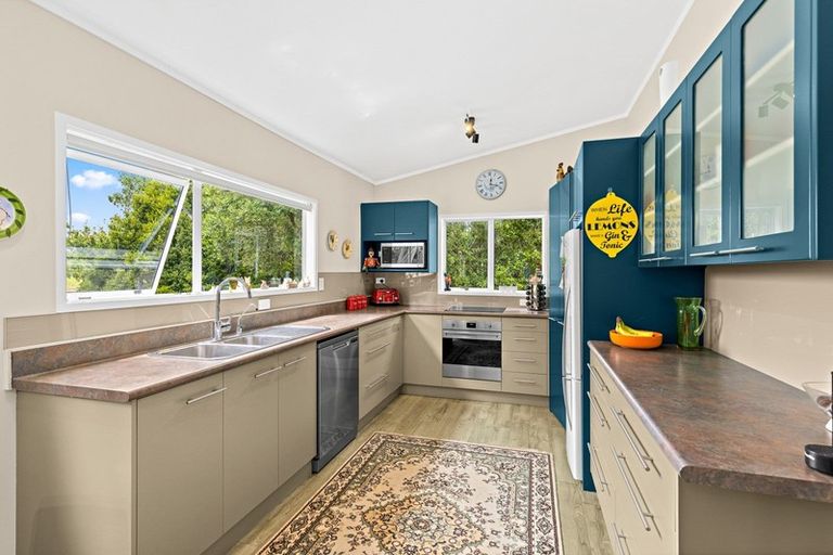 Photo of property in 672 Port Albert Road, Wellsford, 0973