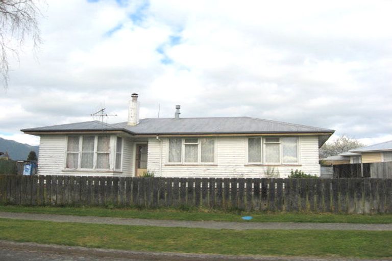 Photo of property in 15 Matai Street, Murupara, 3025