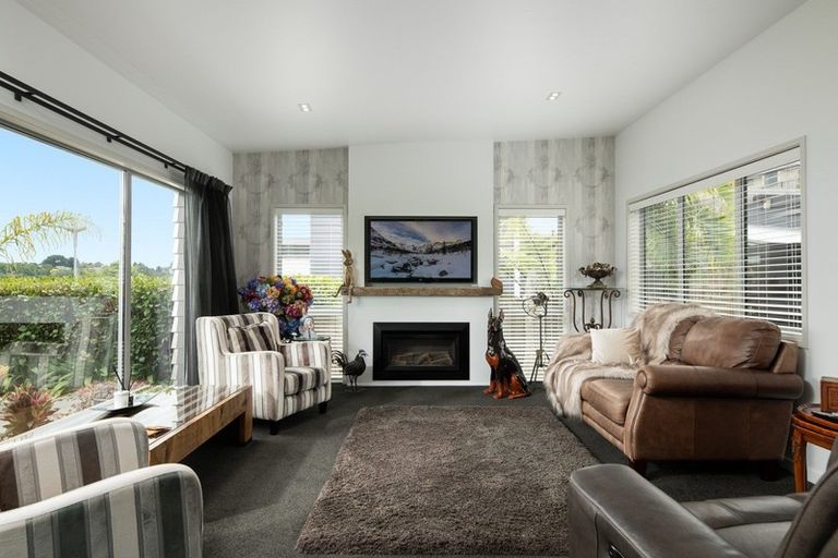 Photo of property in 49 Caldera Crescent, Pyes Pa, Tauranga, 3112