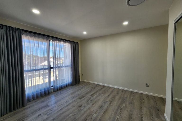 Photo of property in 46c Hart Road, Hauraki, Auckland, 0622