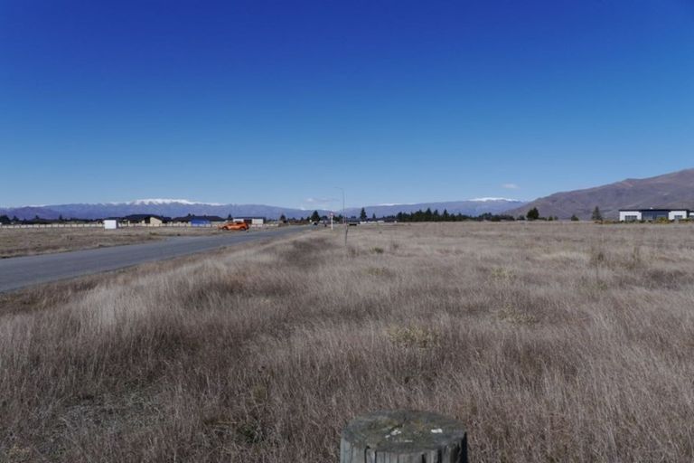 Photo of property in 31 The Drive, Twizel, 7999