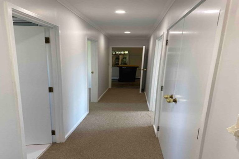 Photo of property in 2/4 Northall Road, New Lynn, Auckland, 0600